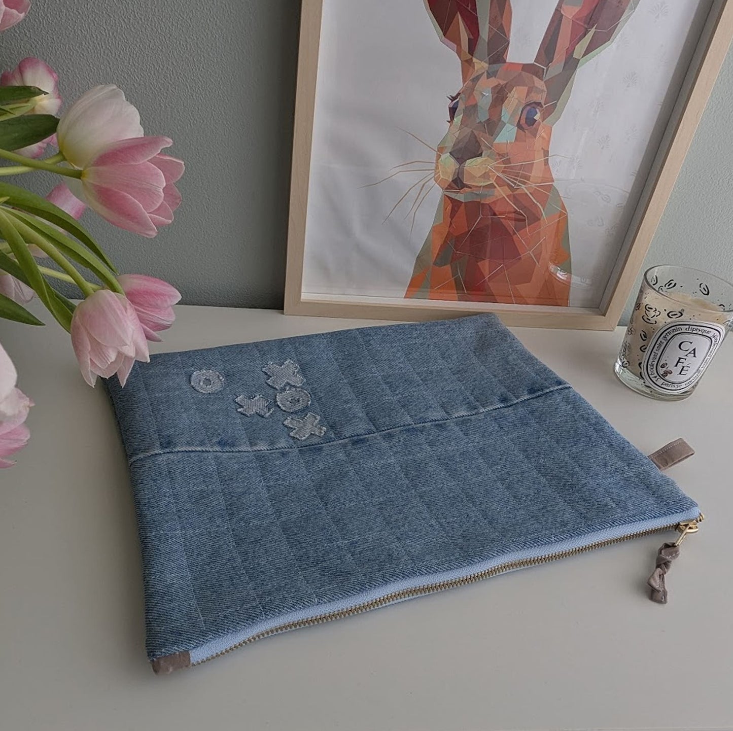 Light blue laptop sleeve made of upcycled jeans 13"